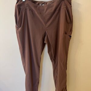 Mountain Hardwear Women's brown Pants